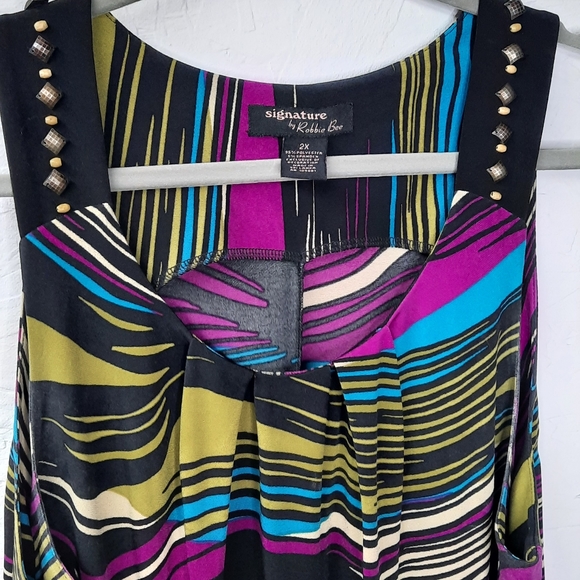 Women's Signature by Robbie Bee Sleeveless Dress - Picture 3 of 6